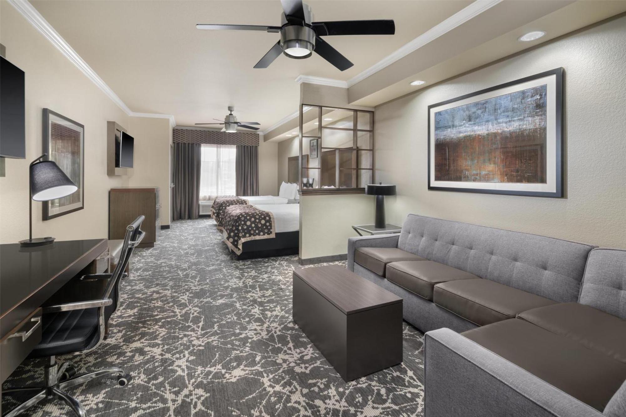 Best Western Premier Crown Chase Inn & Suites Denton Exterior photo